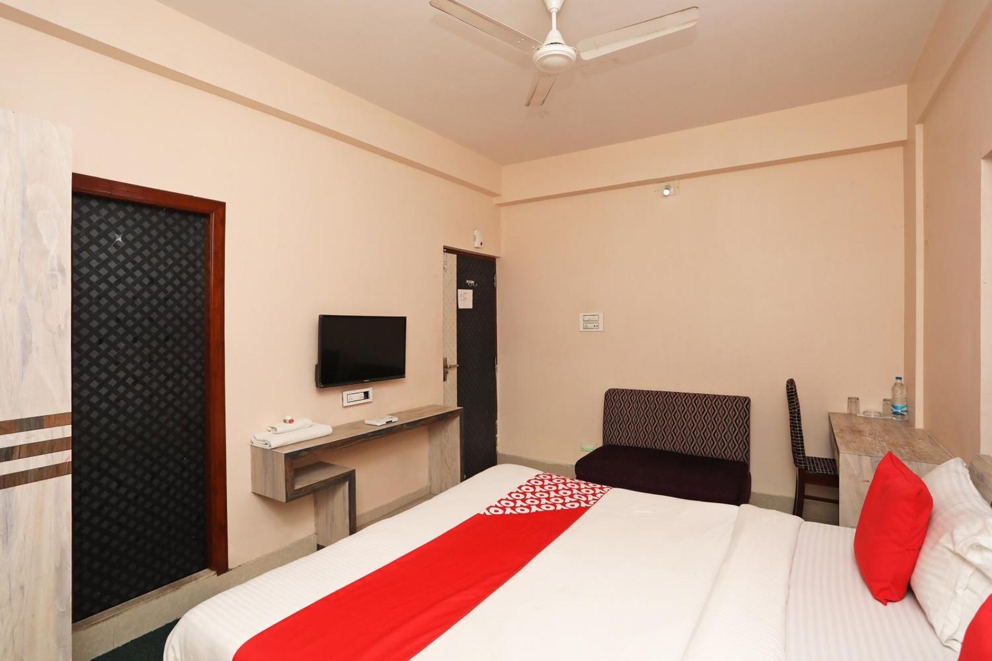 Corporate Inn Kalkuta Zewnętrze zdjęcie